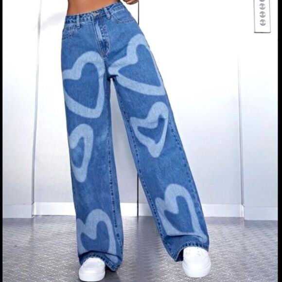Shein | High Waisted Wide Leg Women’s Heart Blue Jeans - Picture 1 of 3